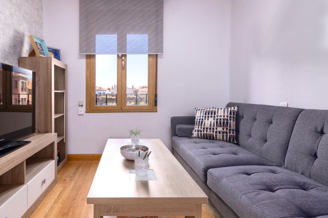 Apartamento La Muralla - Leonapartamentos Luaran gambar