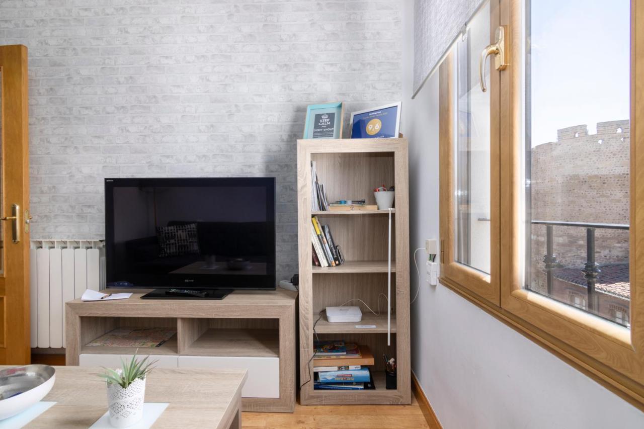 Apartamento La Muralla - Leonapartamentos Luaran gambar